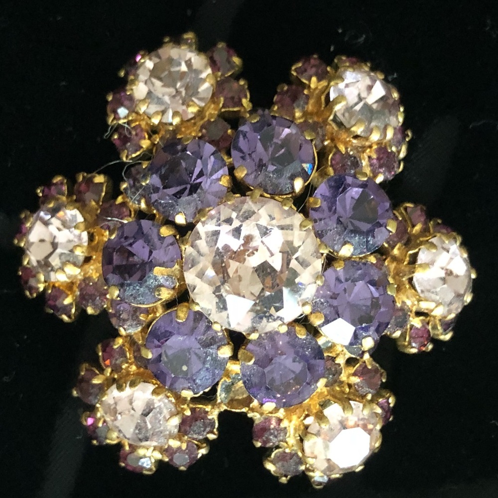 Brooch